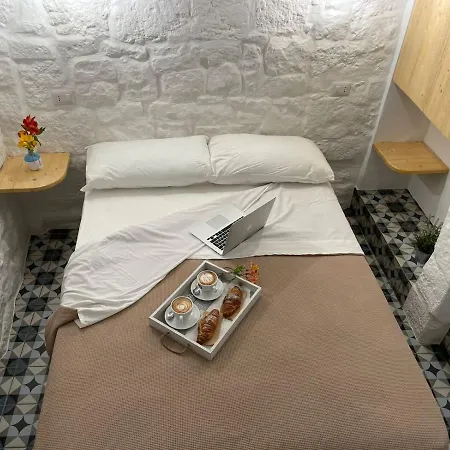 La Casetta 21 فندق مبيت وإفطار 3*