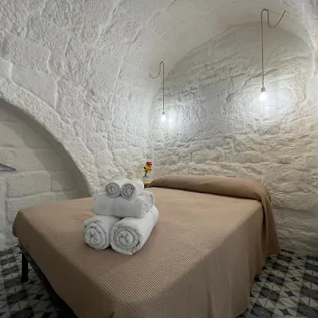 La Casetta 21 بولينيانو آ ماري